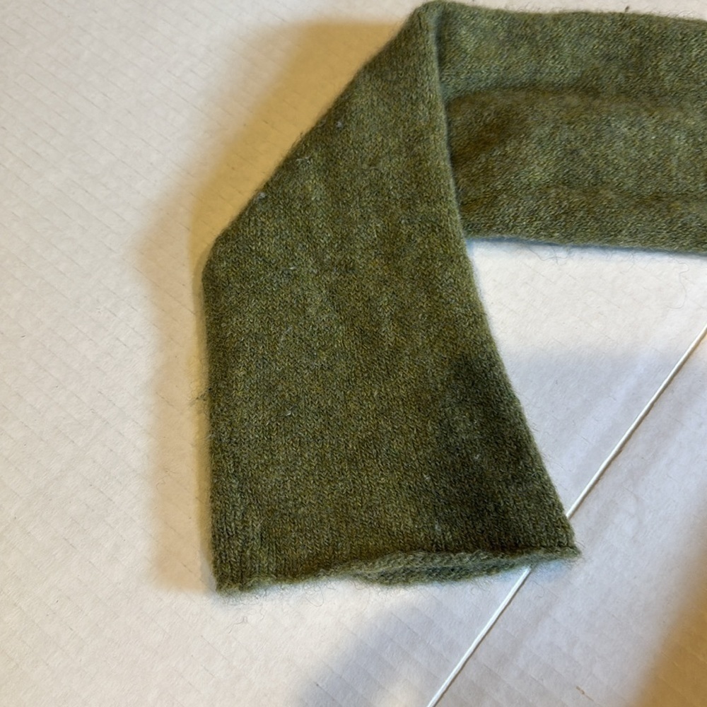 Camari cashmere sweater heathered olive drab green cascading open front low back - Picture 9 of 10